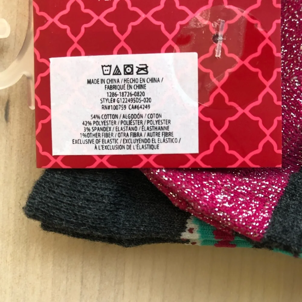 Kelly & Katie Hot Cocoa Coffee Mug Crew Socks